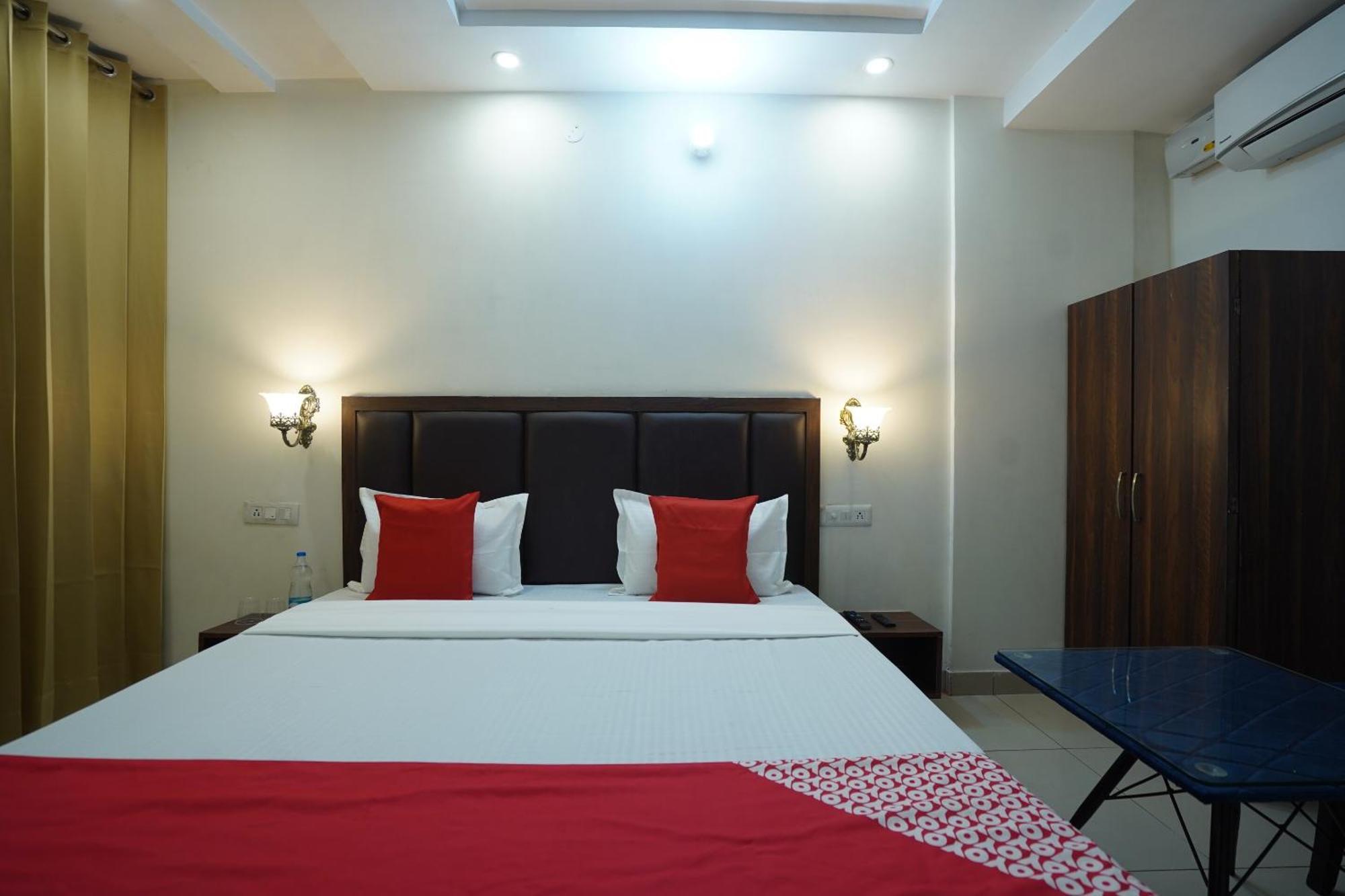OYO 86335 Hotel Grey Orchid Ludhiana Exterior foto